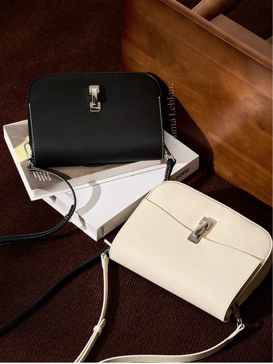 Genuine Leather Crossbody Bag – Munique