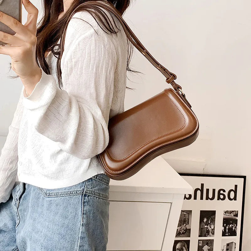 Wavy Shoulder Bag – Isadora