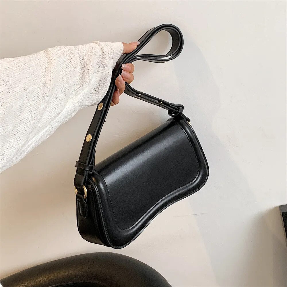 Wavy Shoulder Bag – Isadora