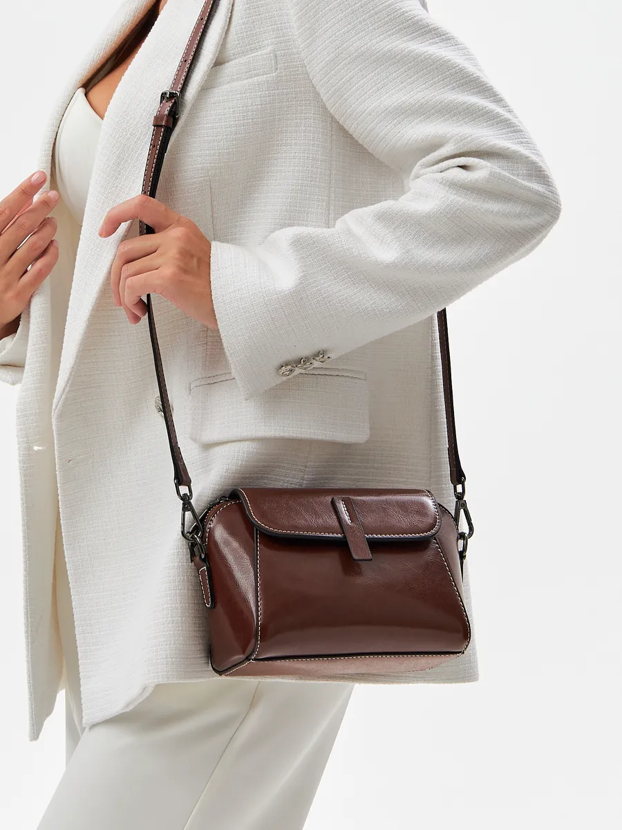 Genuine Leather Small Crossbody Bag – Daisy