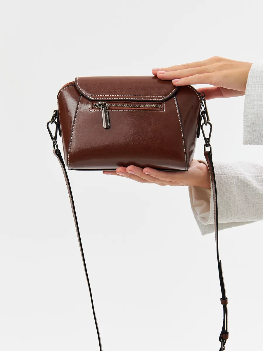 Genuine Leather Small Crossbody Bag – Daisy