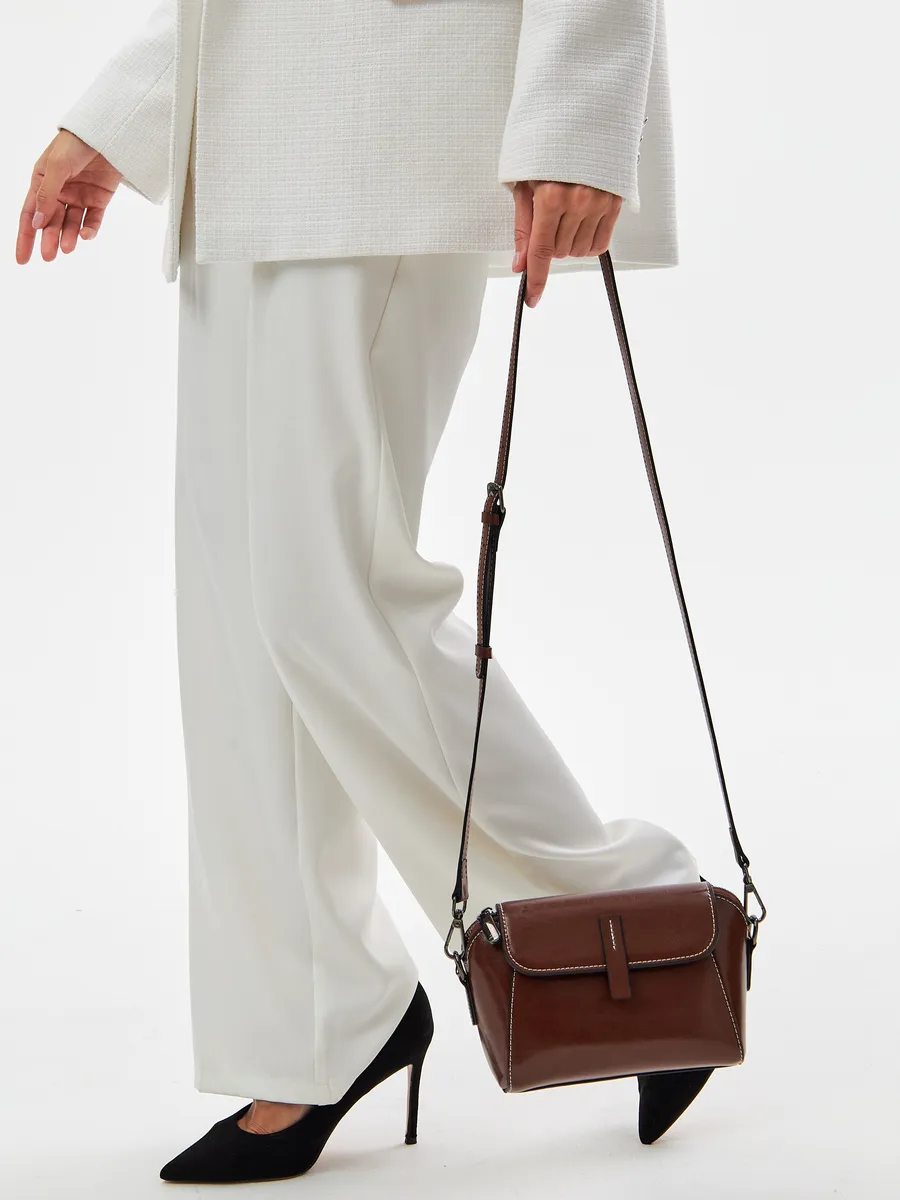 Genuine Leather Small Crossbody Bag – Daisy