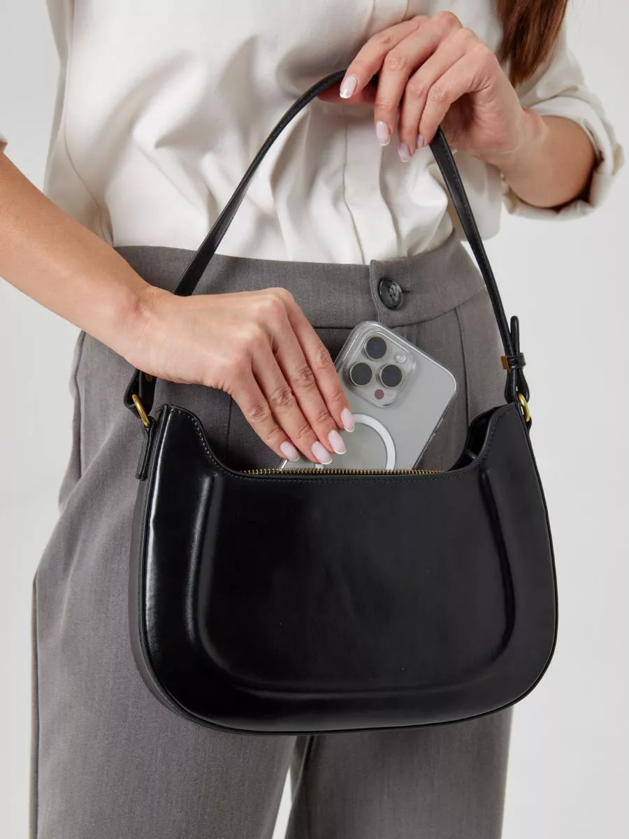 Genuine Leather Shoulder Bag – Florença